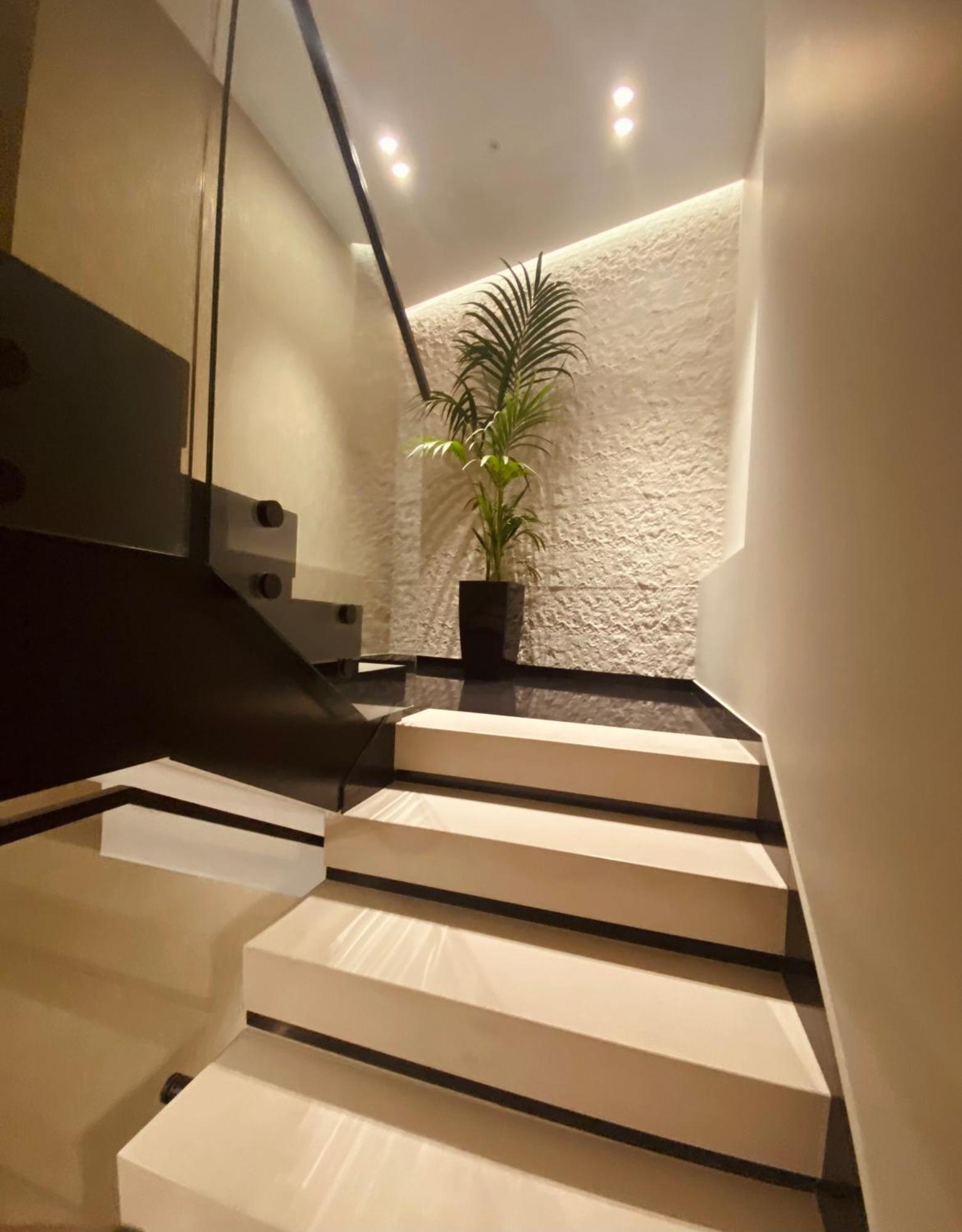 Hotel Majestic Radhimë Εξωτερικό φωτογραφία