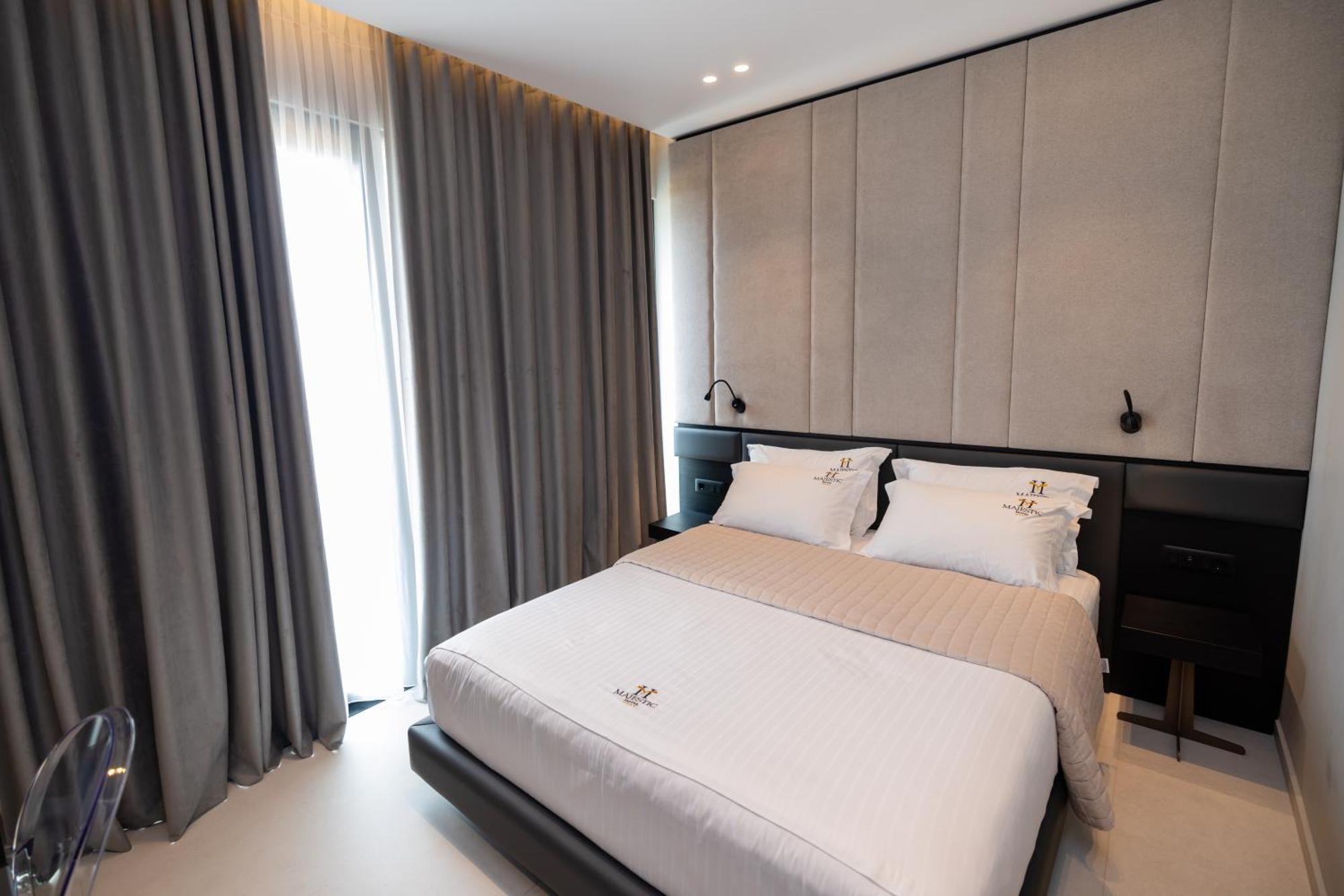 Hotel Majestic Radhimë Εξωτερικό φωτογραφία