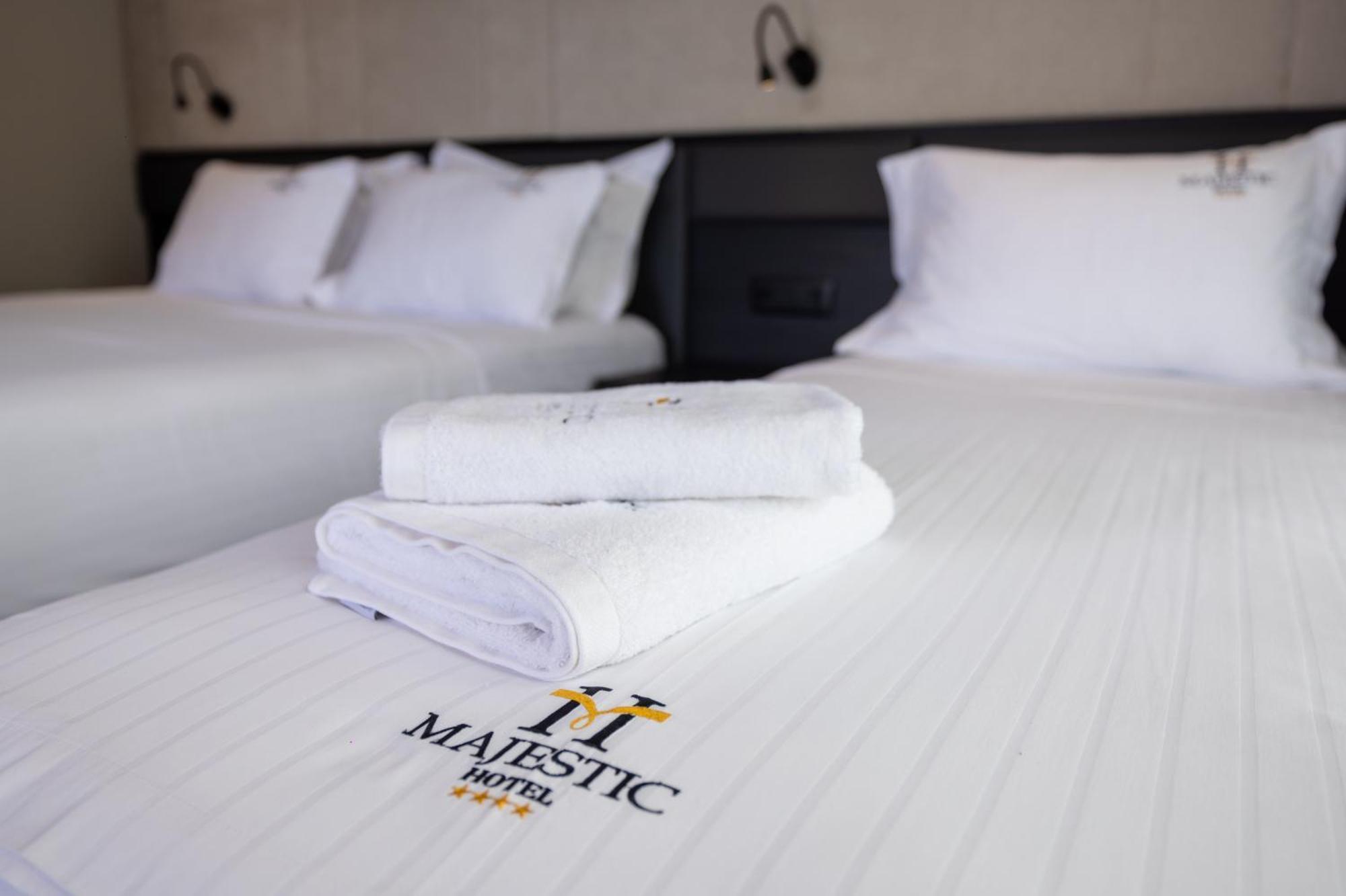 Hotel Majestic Radhimë Εξωτερικό φωτογραφία